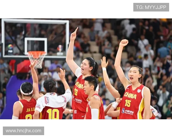 中国女篮迎战美国女篮巅峰对决期待精彩瞬间与荣耀时刻的碰撞